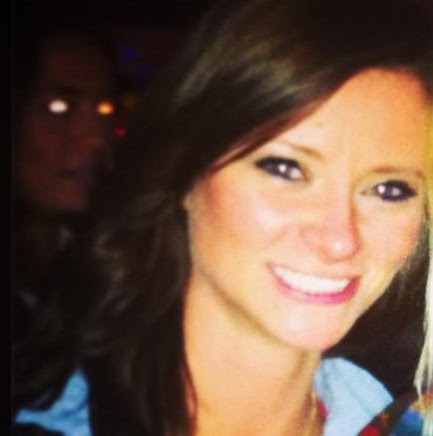 Elizabeth Little Photo 19