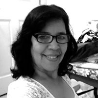 Dina Acevedo Photo 6