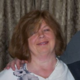 Julia Reidhead Photo 3