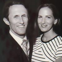 Vicki Briggs Photo 17