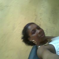 Maxine Stephens Photo 6