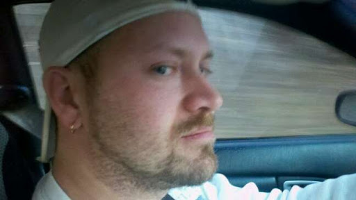 Ronnie Webb Photo 11