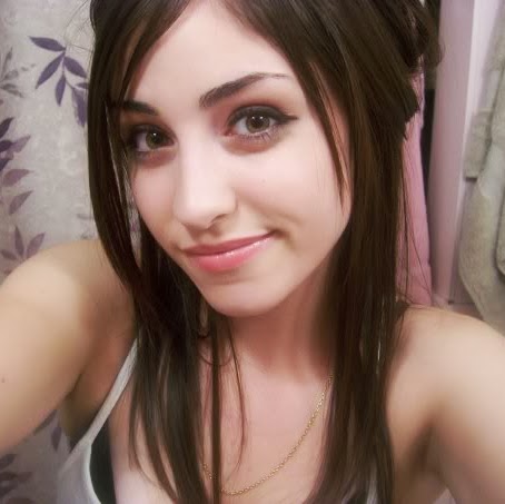 Sarah Miley Photo 6