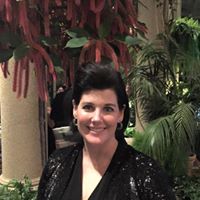 Julie Lange Photo 22