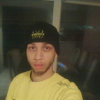 Jeremy Redmond Photo 20