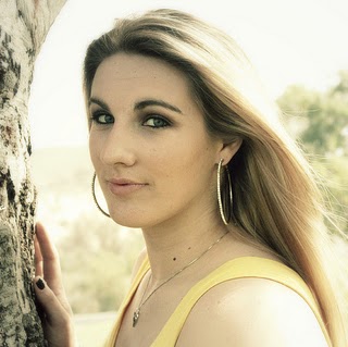 Kristen Neal Photo 12
