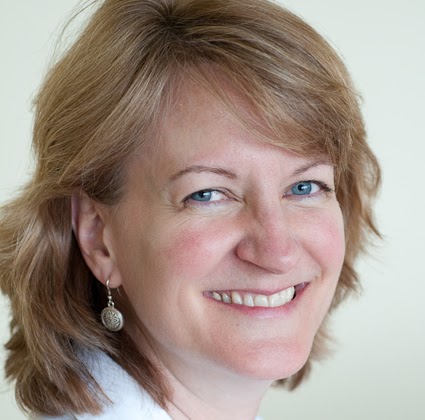 Tracy Lloyd Photo 16