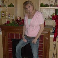 Rebecca Wyatt Photo 8