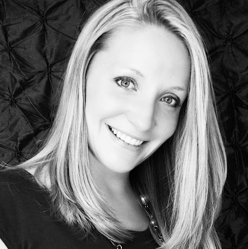 Cynthia Peterson Photo 14