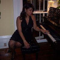 Janet Reeder Photo 12