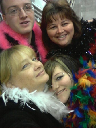 Robin Barrett Photo 21