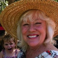 Suzanne Mathis Photo 29