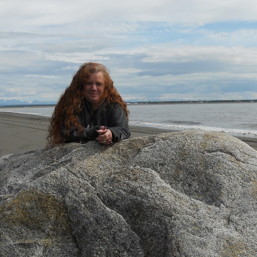 Robyn Simons Photo 16