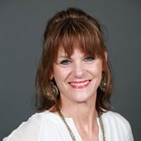 Marilyn Mills Photo 1