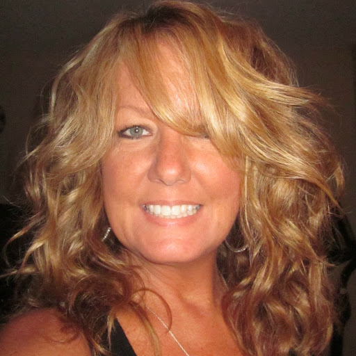 Lisa Padgett Photo 38