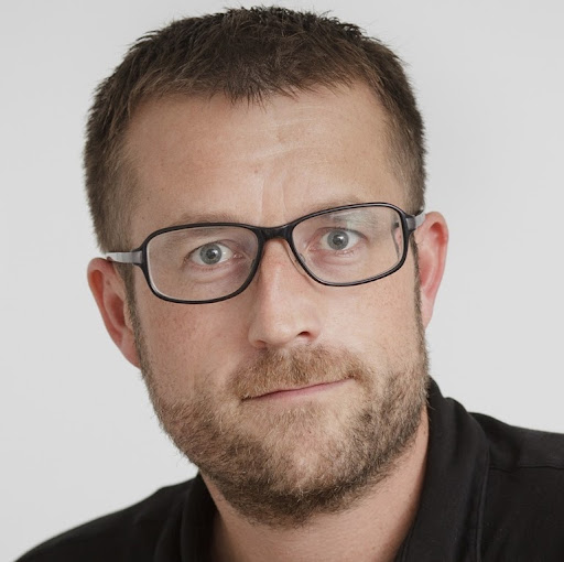 Michael Larsen Photo 9