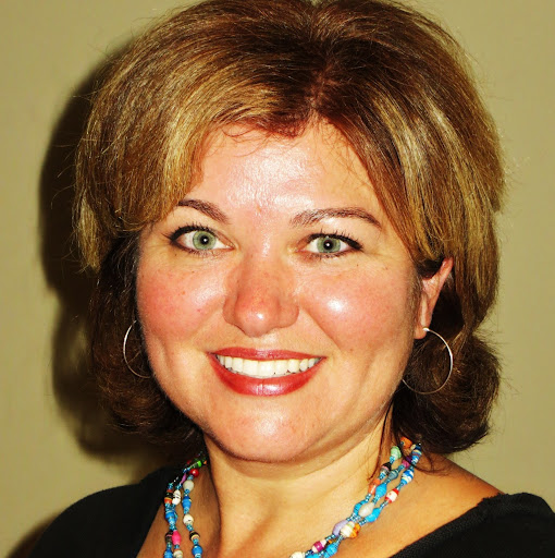 Jennifer Agee Photo 8