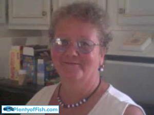 Paula Bennett Photo 16