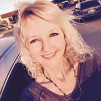 Kari Hodges Photo 19
