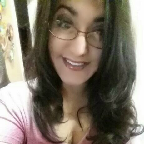 April Garner Photo 28