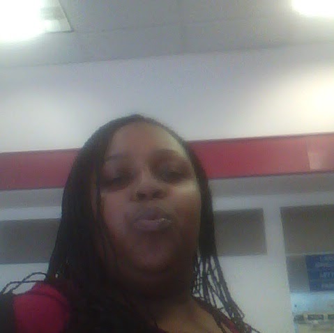 Vanessa Jones Photo 25