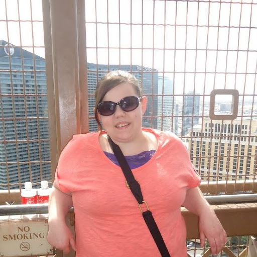 Julia Miller Photo 9