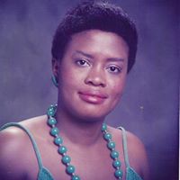 Theresa Metzger Photo 11