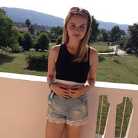 Charlotte Matthews Photo 12