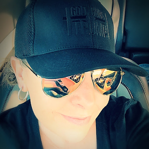 Shana Cooper Photo 9