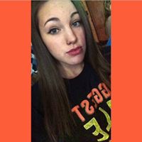 Anna Mccreery Photo 5