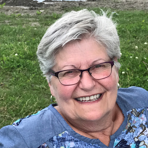 Suzanne Leonard Photo 11