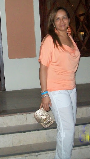 Adalgisa Perez Photo 4