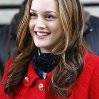 Elizabeth Phipps Photo 31