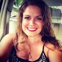 Sarah Tuttle Photo 24