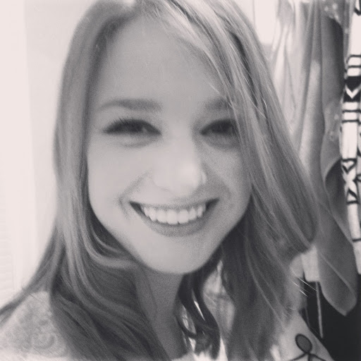 Elizabeth Huber Photo 17