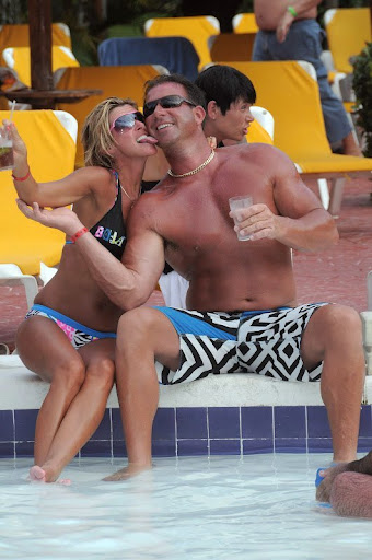 Scott Symons Photo 25