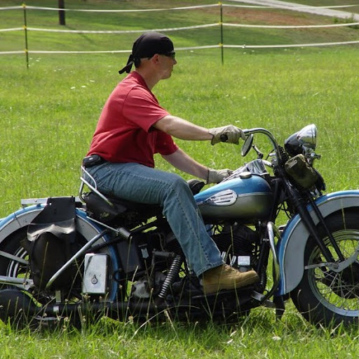 Travis Howard Photo 37