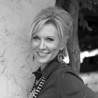 Joy Higgins Photo 31