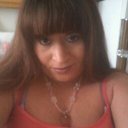 Laurie Perez Photo 38