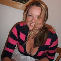 Alice Powell Photo 27
