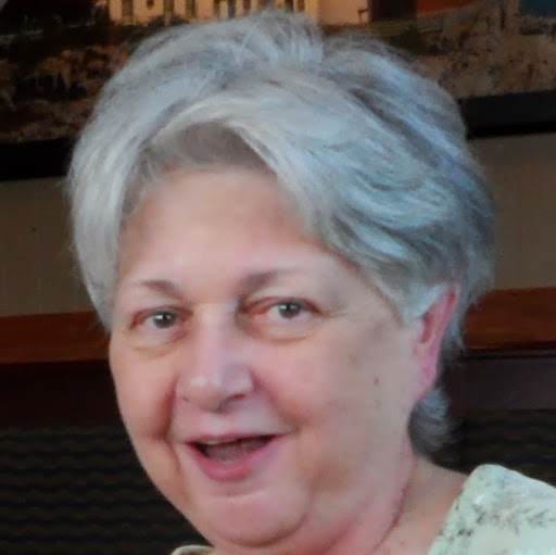 Gail Newcomb Photo 4