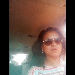 Julia Amaya Photo 15