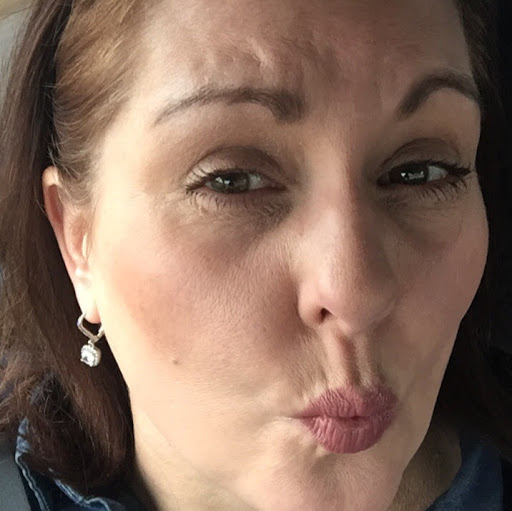 Lori Gruber Photo 14