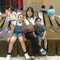 Jennifer Robles Photo 31