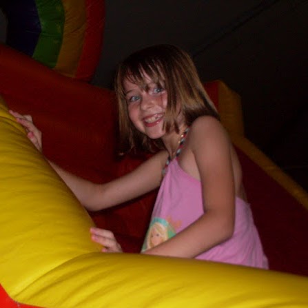 Julia Mathias Photo 23