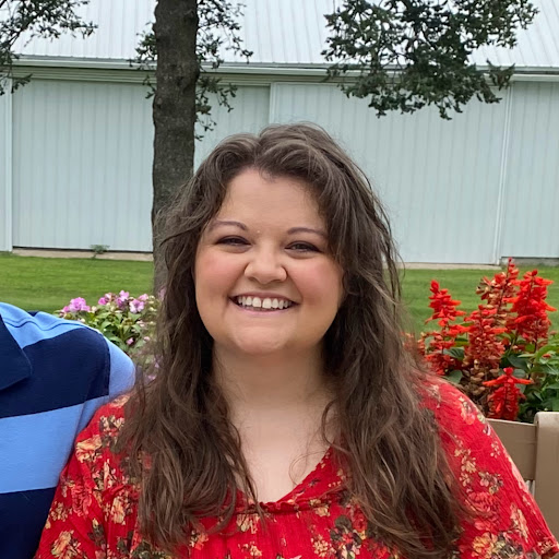 Carmen Moore Photo 35