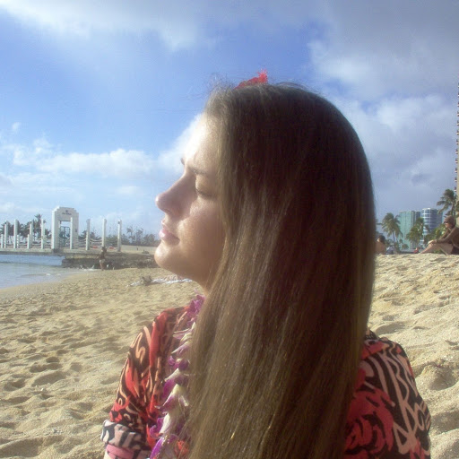 Candace Green Photo 17