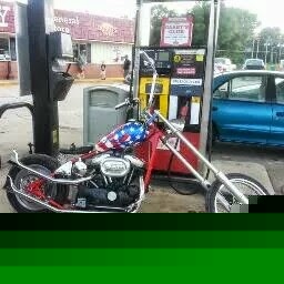 Chris Small Photo 39