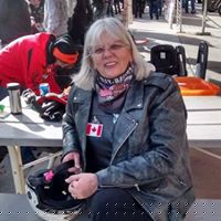 Joanne Lowe Photo 11