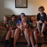 Geneva Lidlow Photo 4